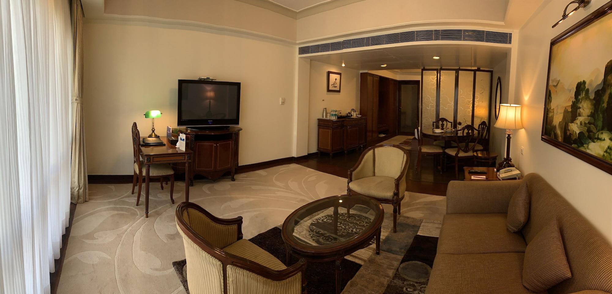 Namah Nainital, A Member Of Radisson Individuals Retreats Hotell Exteriör bild