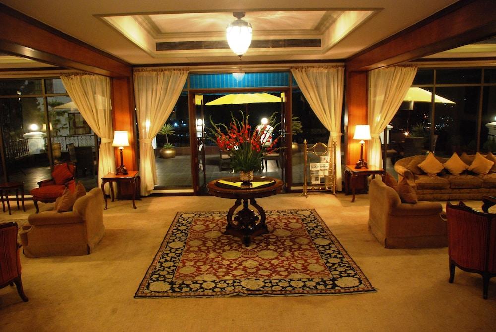 Namah Nainital, A Member Of Radisson Individuals Retreats Hotell Exteriör bild