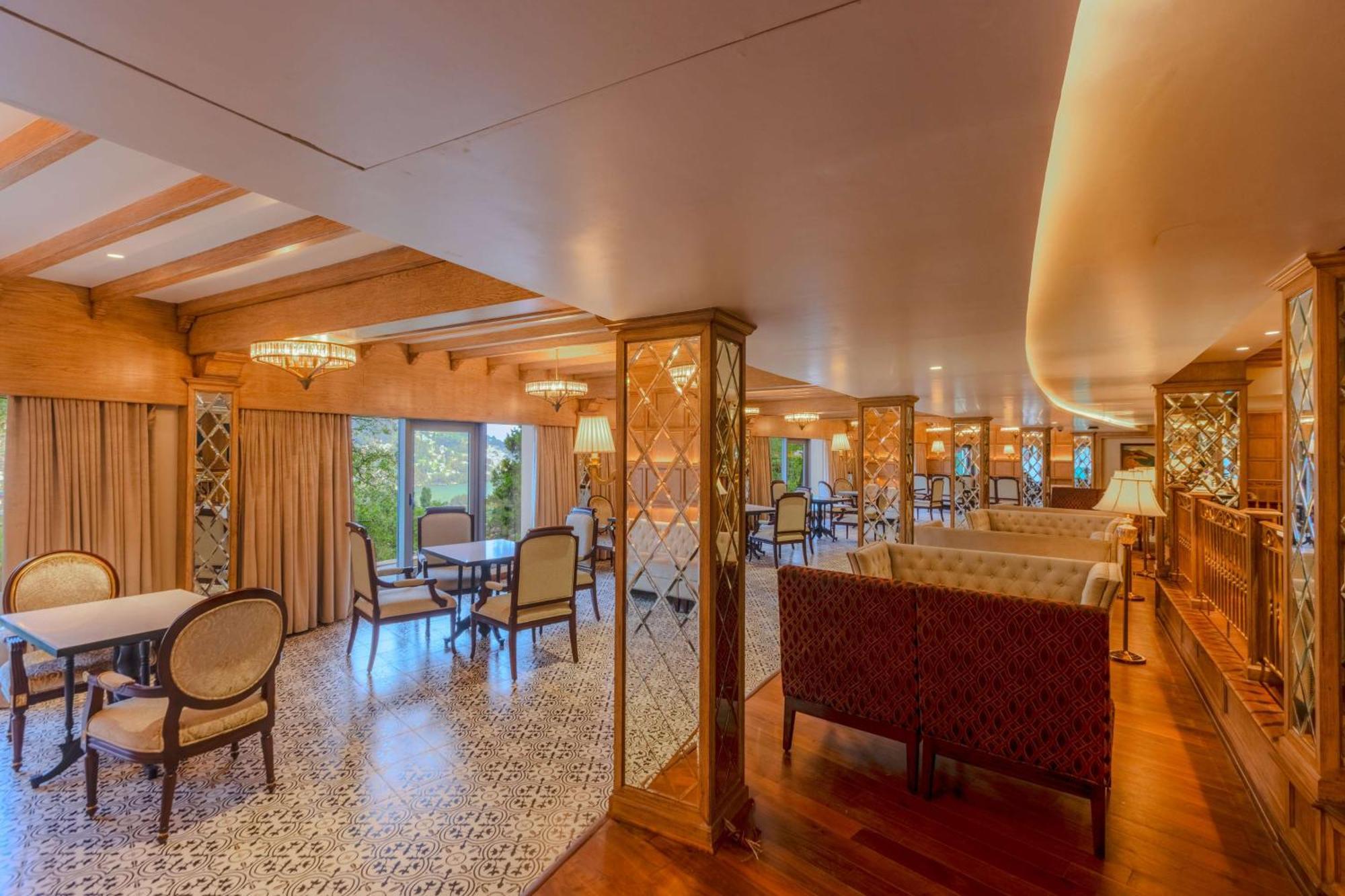 Namah Nainital, A Member Of Radisson Individuals Retreats Hotell Exteriör bild