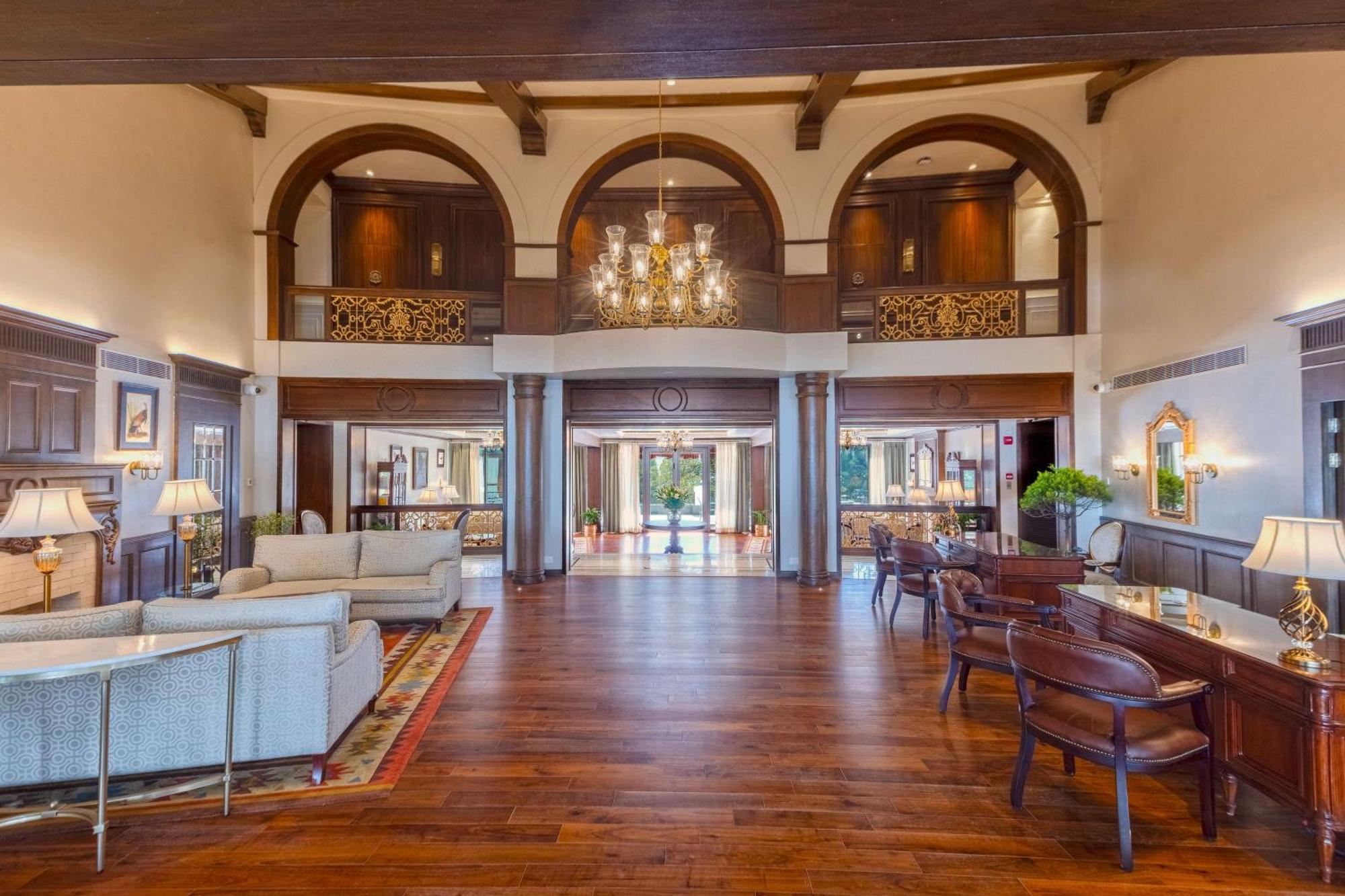 Namah Nainital, A Member Of Radisson Individuals Retreats Hotell Exteriör bild