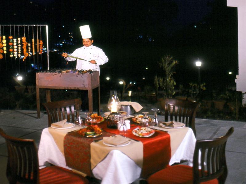 Namah Nainital, A Member Of Radisson Individuals Retreats Hotell Exteriör bild