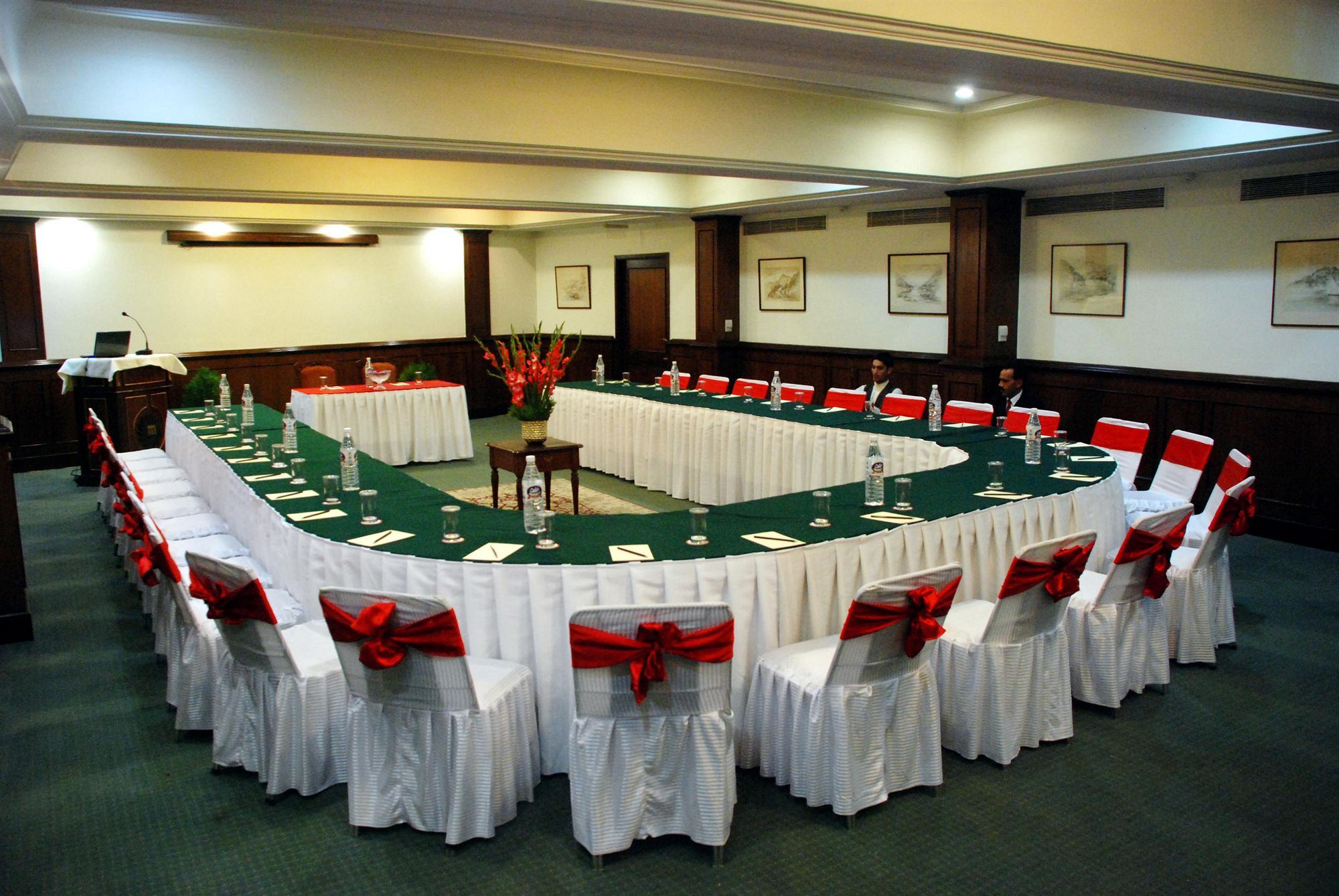 Namah Nainital, A Member Of Radisson Individuals Retreats Hotell Exteriör bild
